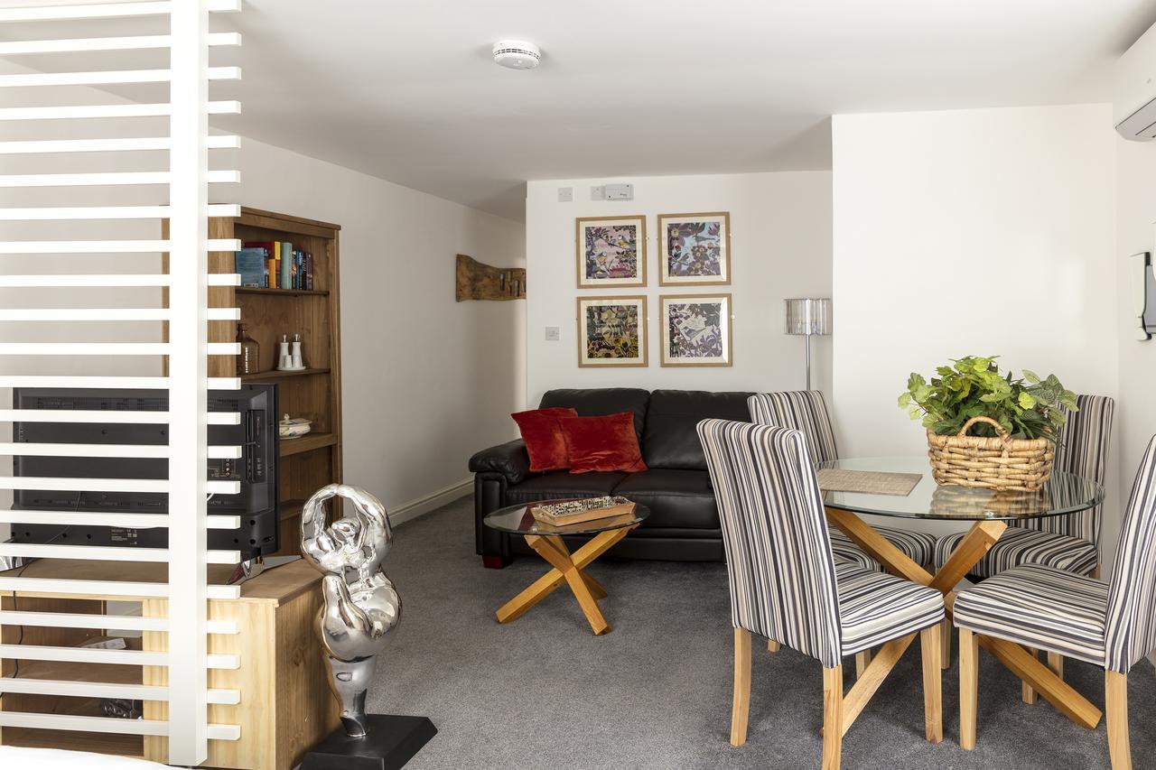 River Court Apartments Lets CBG Buitenkant foto