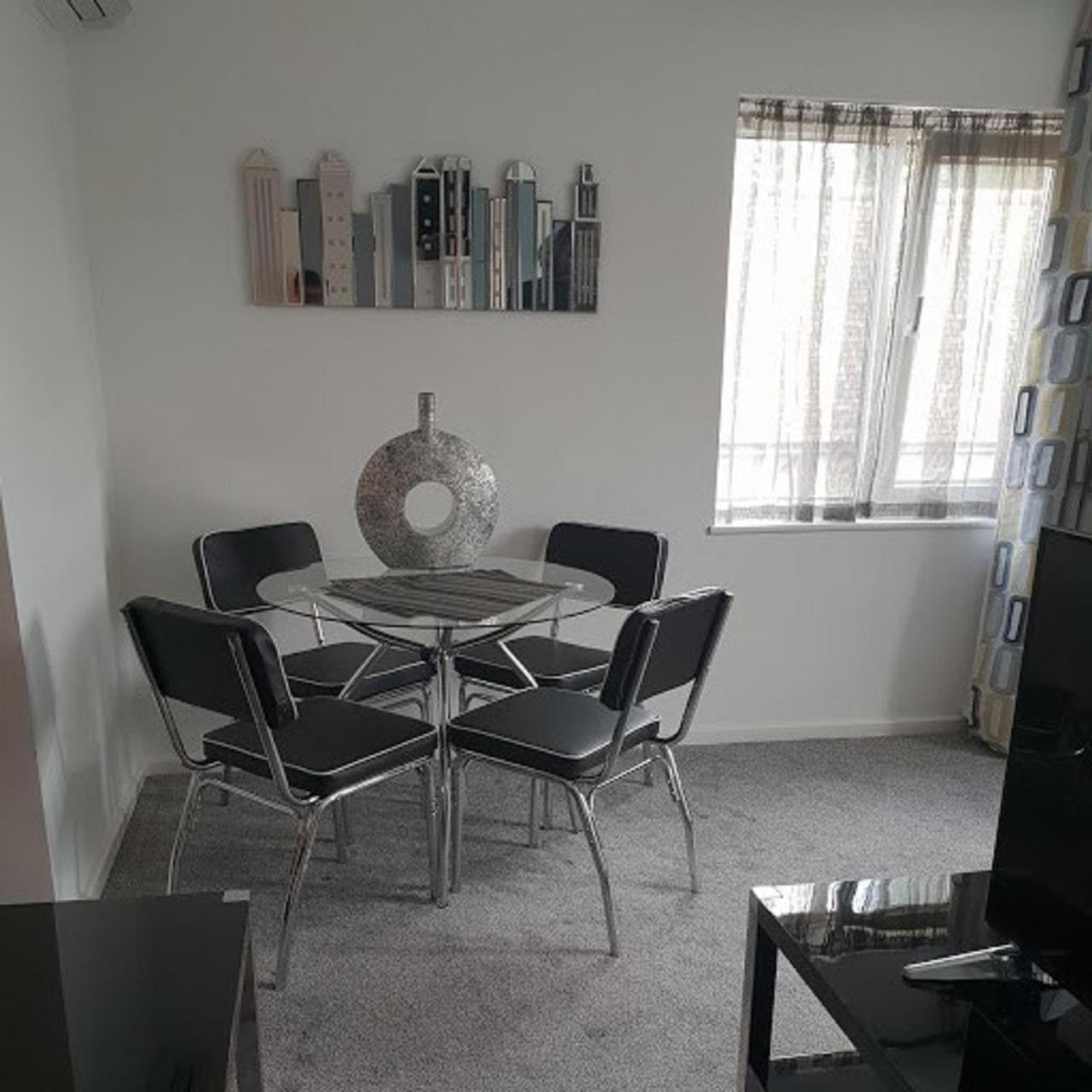 River Court Apartments Lets CBG Buitenkant foto