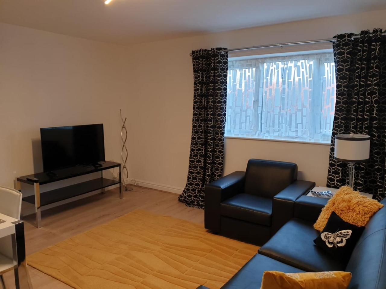 River Court Apartments Lets CBG Buitenkant foto